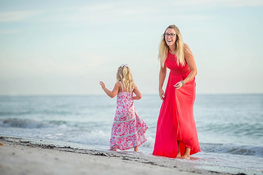 lfamily-tampa-beach-clearwater-stpete-family-engagement-photography-photographer-17