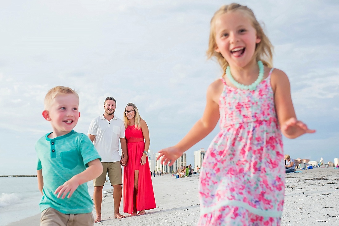 lfamily-tampa-beach-clearwater-stpete-family-engagement-photography-photographer-8
