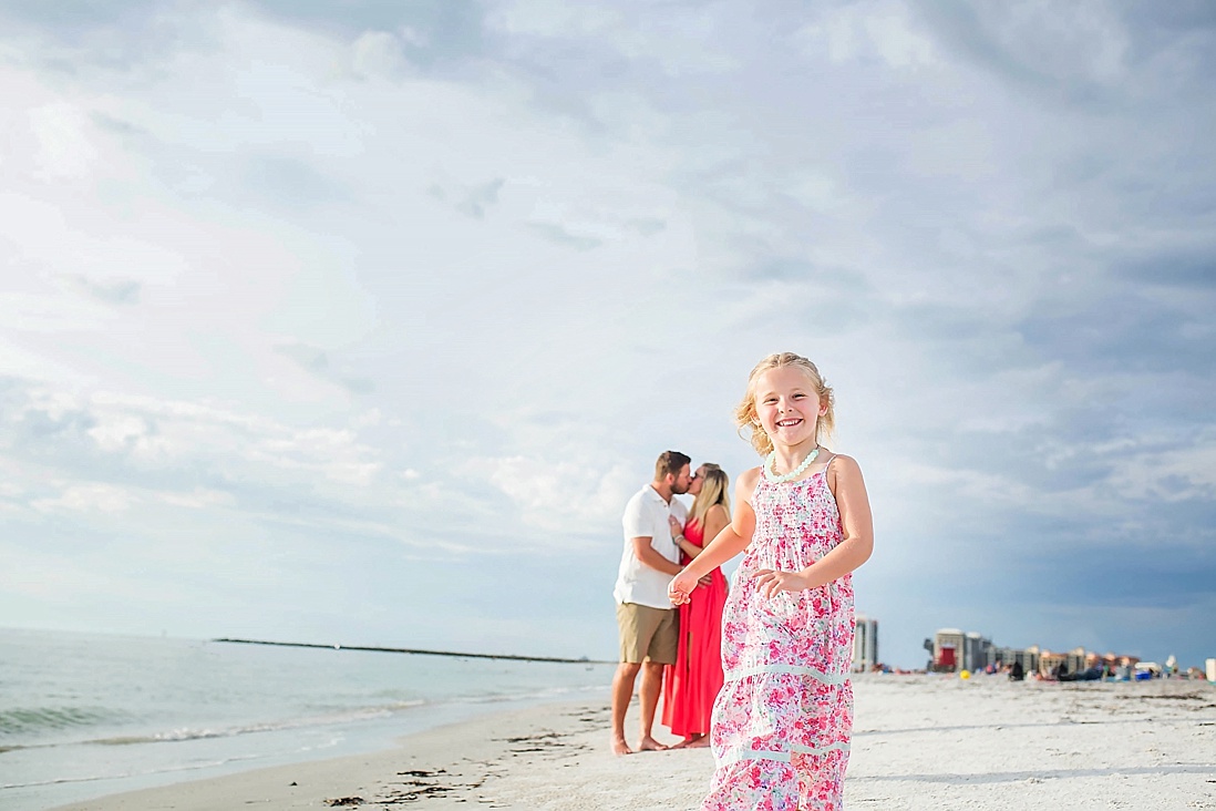lfamily-tampa-beach-clearwater-stpete-family-engagement-photography-photographer-9